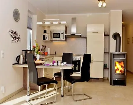 Kaeptn Brass 3 App 3 Strandmuschel