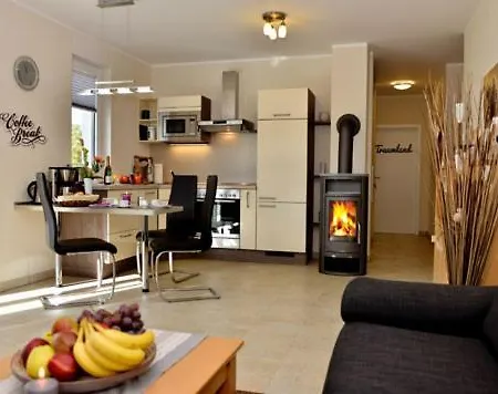 Kaeptn Brass 3 App 3 Strandmuschel Dierhagen