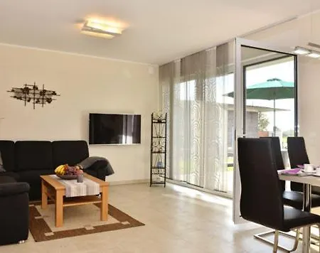 Kaeptn Brass 3 App 3 Strandmuschel *