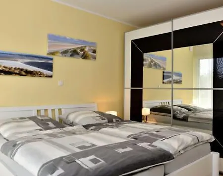 Kaeptn Brass 3 App 3 Strandmuschel *